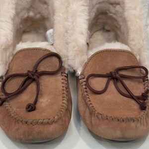 UGG Alena Slipper S/N 1004806
